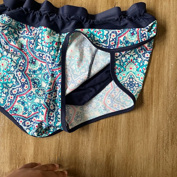 ATHLETA MONACO KATA Swim Shorts Sz Medium - Picture 4 of 5